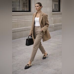 Steve Madden Black Pointed Toe Chain Loafers Size 8